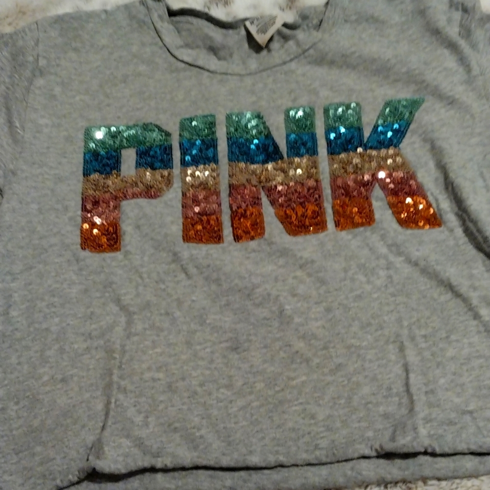 Vs pink tshirt